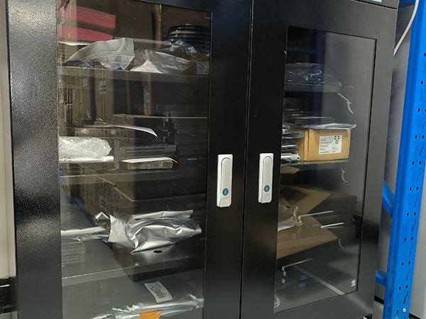 倉庫-電子干燥柜